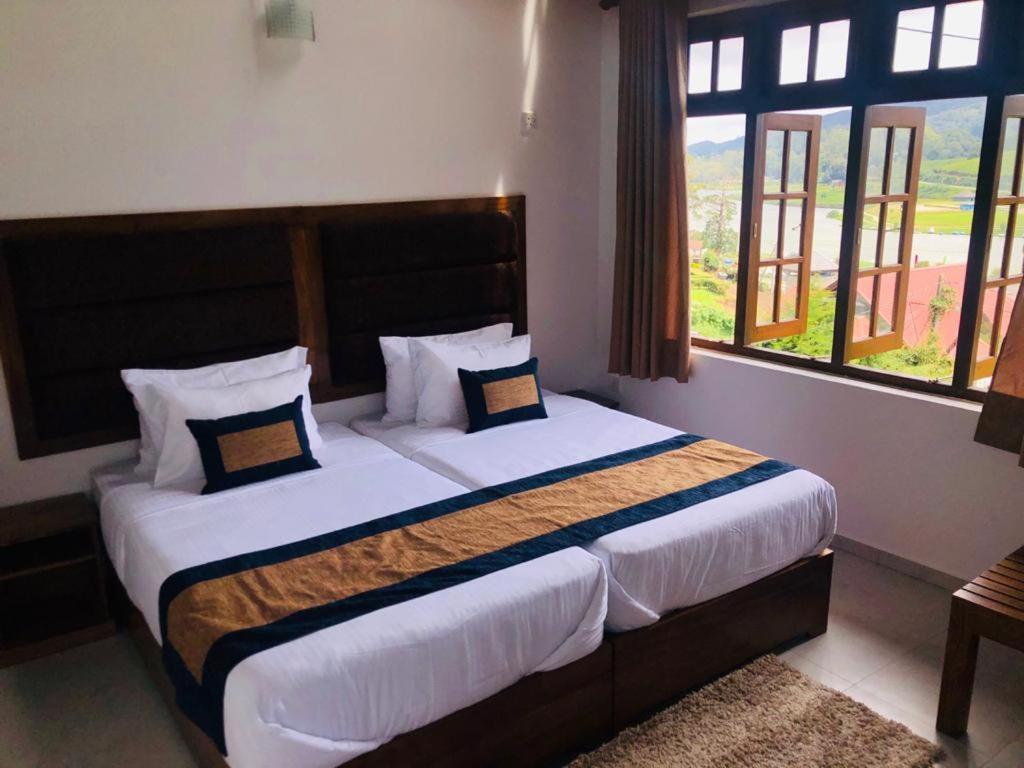 Highland Breeze Hotel Nuwara Eliya Exterior photo